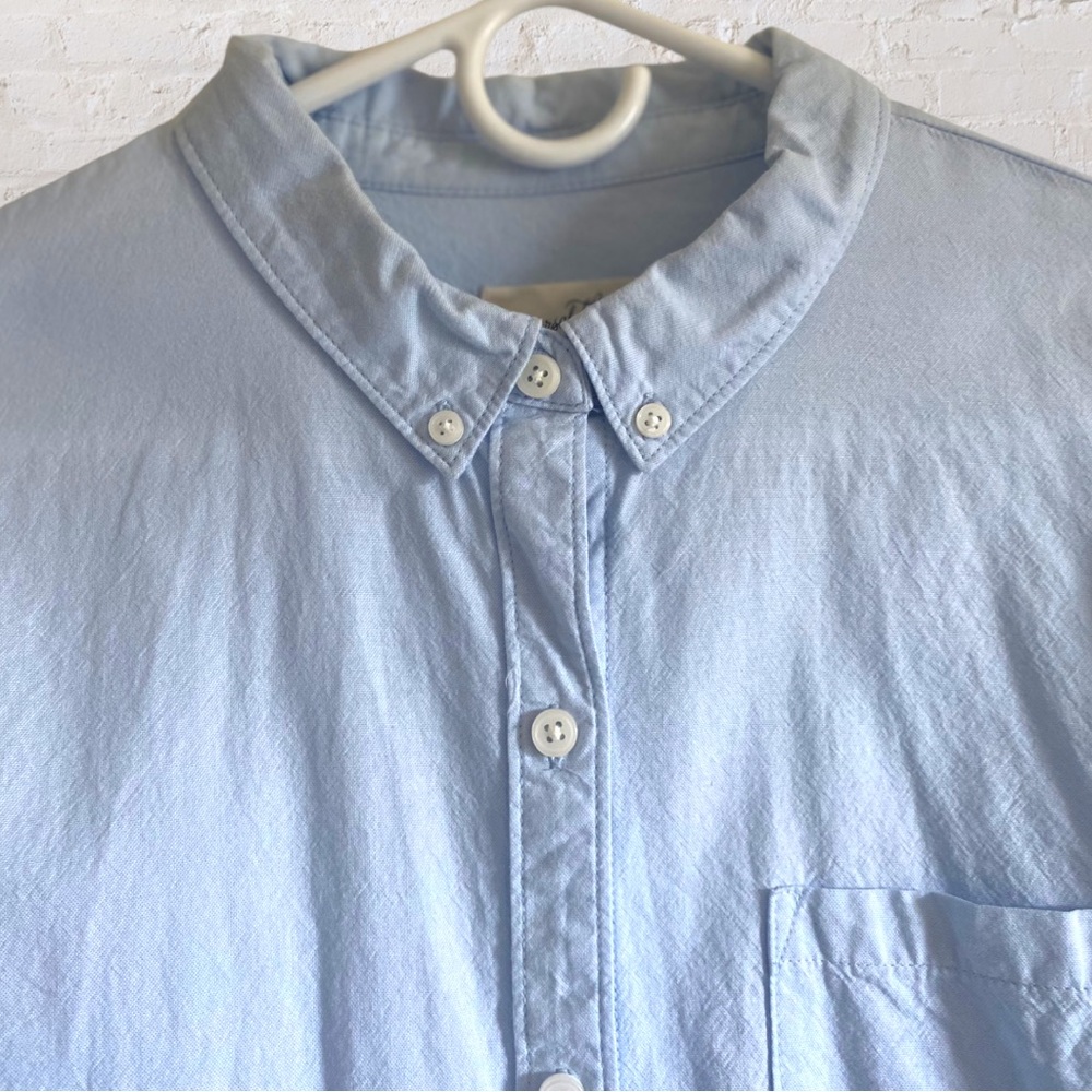 Universal Thread Light Blue Button Down Shirt Blo… - image 3